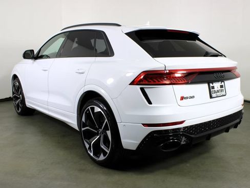 Used 2022 Audi RS Q8 AWD/4WD image 3
