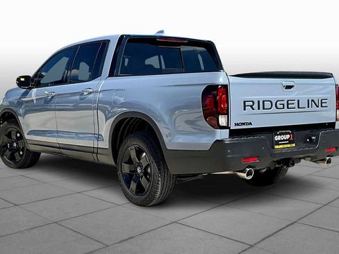 New 2026 Honda Ridgeline Black Edition image 11
