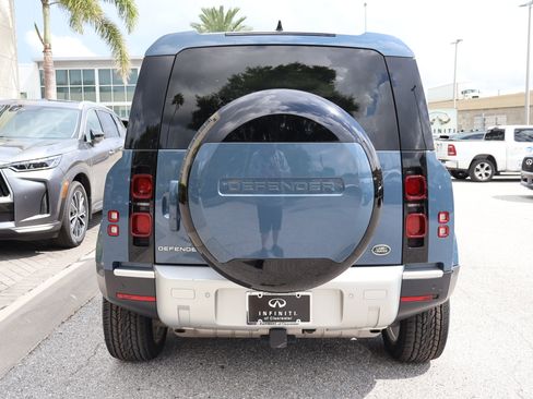 Used 2023 Land Rover Defender 110 S AWD/4WD image 7