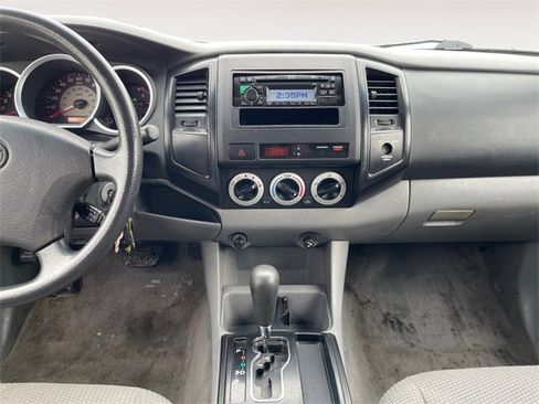 Used 2006 Toyota Tacoma 2WD Access Cab image 11