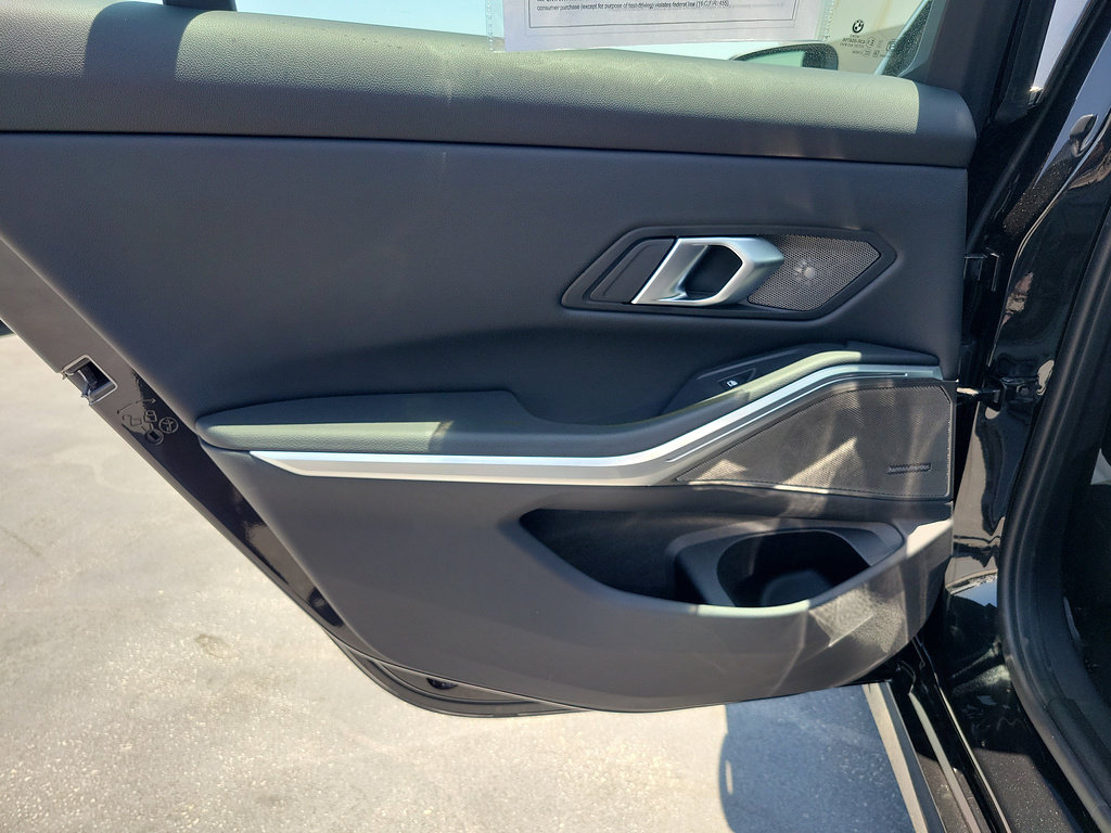 Used 2026 BMW 330i Sedan w/ Premium Package RWD image 14