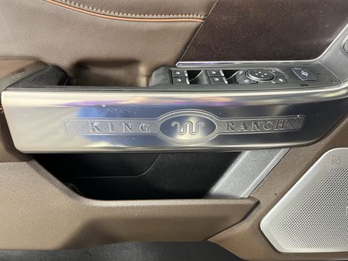Used 2024 Ford F350 King Ranch w/ Chrome Package image 19