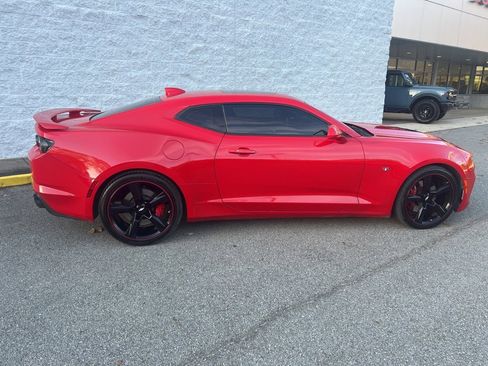 Used 2020 Chevrolet Camaro SS image 13