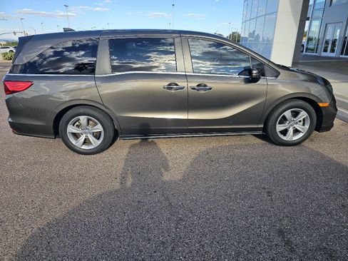 Used 2020 Honda Odyssey EX-L image 6