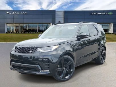 New 2025 Land Rover Discovery Dynamic SE