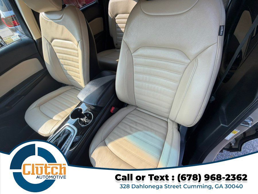Used 2017 Ford Edge SEL w/ Equipment Group 201A AWD/4WD image 13