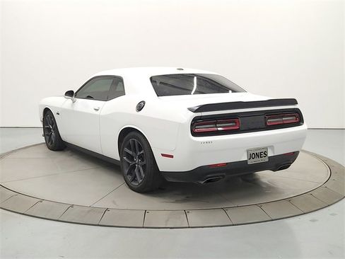 Used 2023 Dodge Challenger R/T w/ Blacktop Package image 5