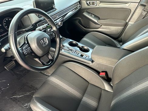 Used 2023 Honda Civic Sport image 10