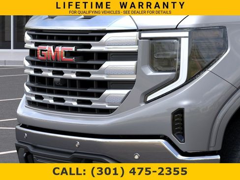 New 2026 GMC Sierra 1500 SLE AWD/4WD image 13