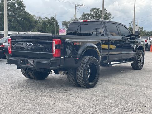 Used 2024 Ford F350 Lariat w/ FX4 Off-Road Package AWD/4WD image 21