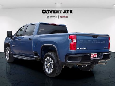 Used 2025 Chevrolet Silverado 2500 Custom w/ Custom Convenience Package image 6