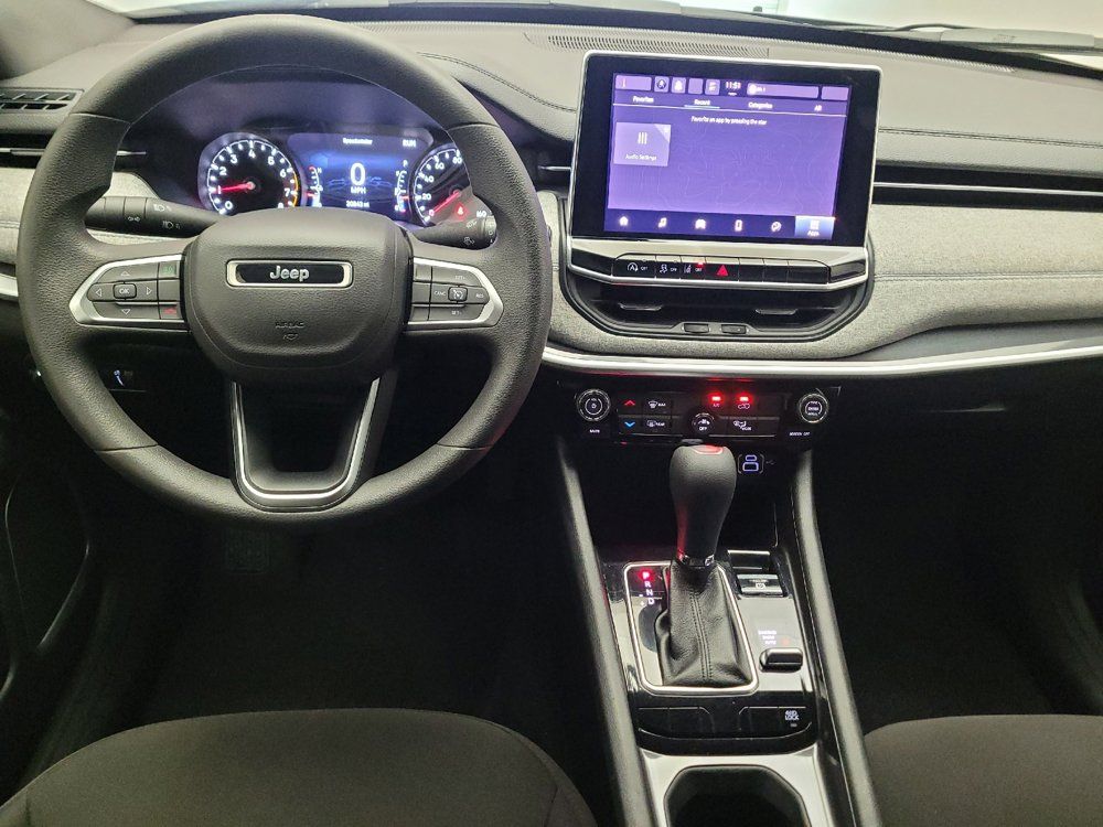Used 2024 Jeep Compass Sport AWD/4WD image 22