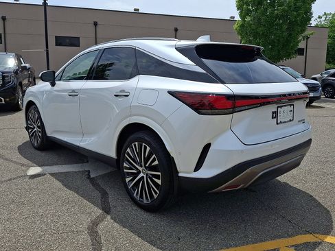 Certified 2023 Lexus RX 350 Premium Plus w/ Accessory Package AWD/4WD image 4