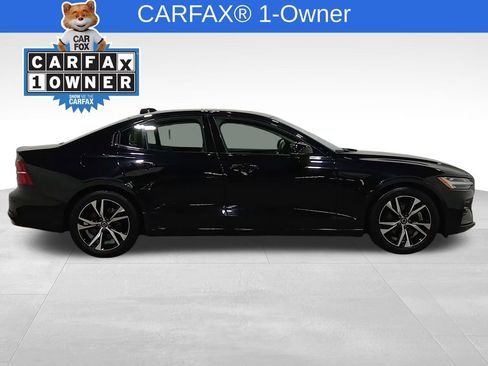 Used 2024 Volvo S60 B5 Plus FWD image 2