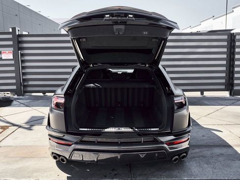 Used 2024 Lamborghini Urus Performante image 26