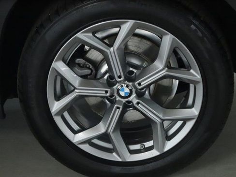Used 2025 BMW X4 xDrive30i w/ Premium Package AWD/4WD image 43