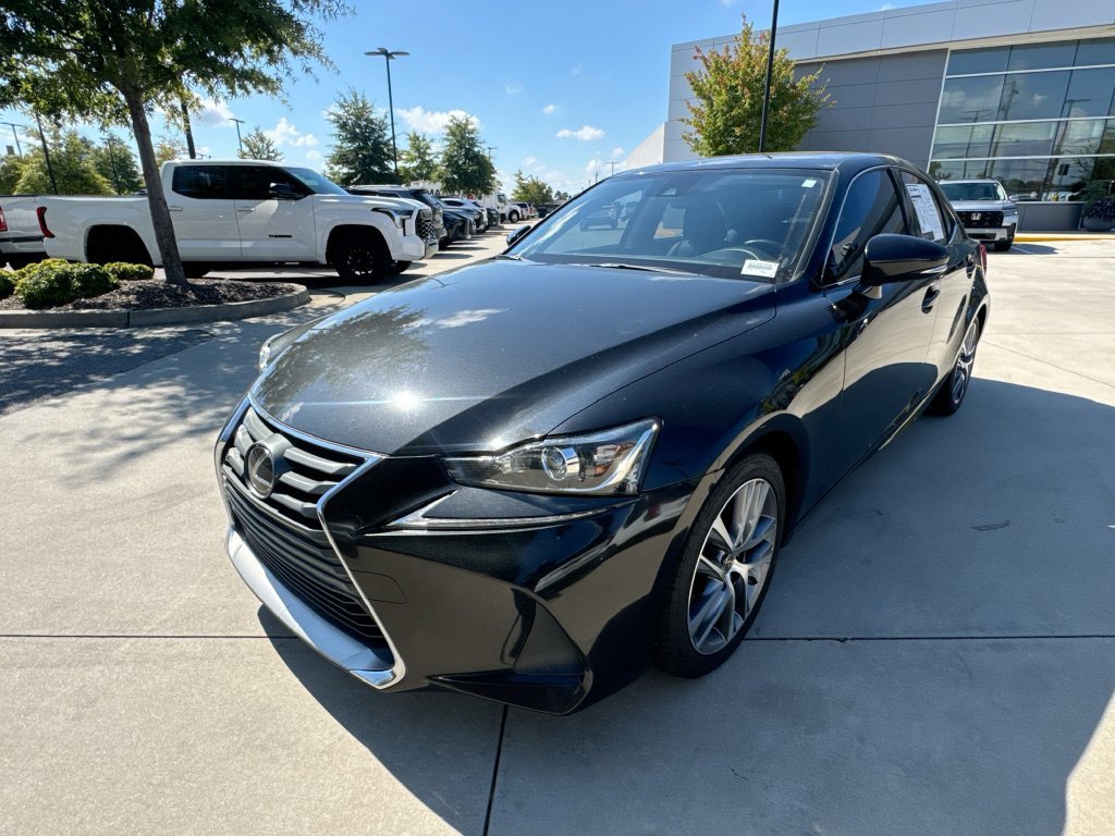 Used 2019 Lexus IS 300 RWD image 5