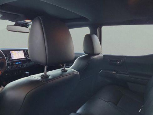 Used 2022 Toyota Tacoma TRD Pro image 12