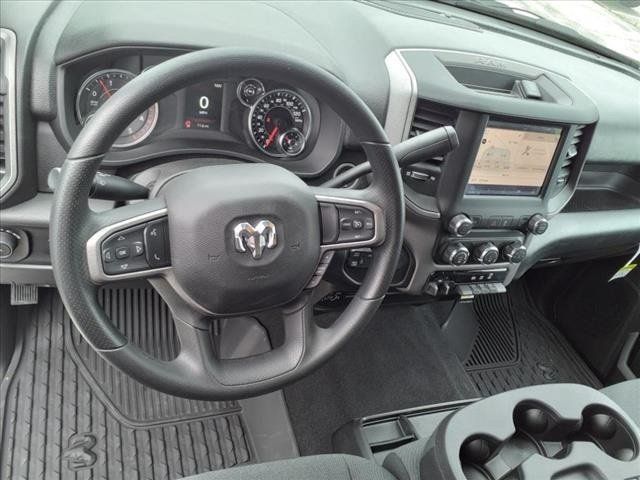 New 2024 RAM 3500 Tradesman w/ Chrome Appearance Group AWD/4WD image 8