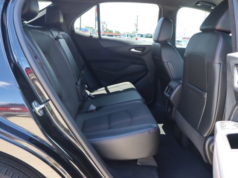 Used 2024 Chevrolet Equinox RS FWD image 11