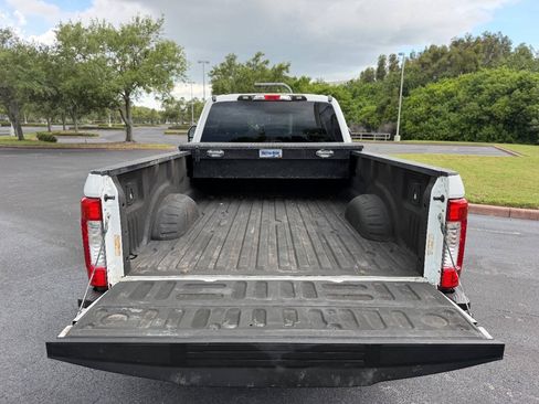 Used 2018 Ford F250 XL w/ Power Equipment Group RWD image 15