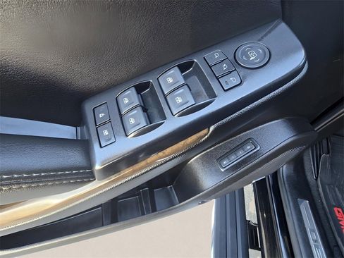 Used 2019 GMC Yukon XL Denali w/ Denali Ultimate Package image 43