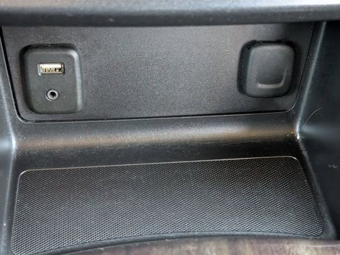 Used 2017 GMC Canyon SLE w/ SLE Convenience Package image 21