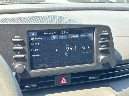 New 2026 Hyundai Elantra Sport FWD image 17