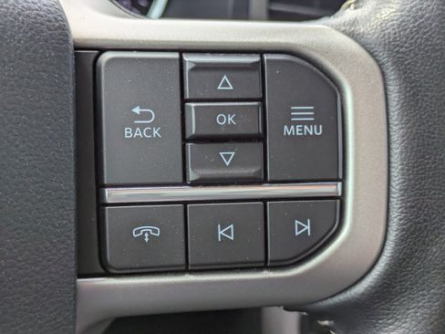 Used 2022 Ford Expedition Max XLT image 18