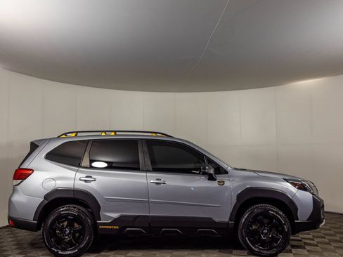 Used 2022 Subaru Forester Wilderness w/ Wilderness Package AWD/4WD image 17