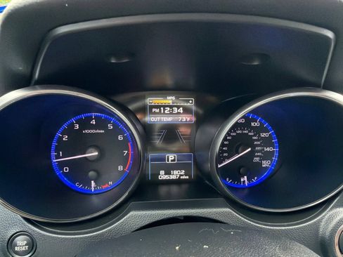 Used 2018 Subaru Outback 3.6R Touring AWD/4WD image 6