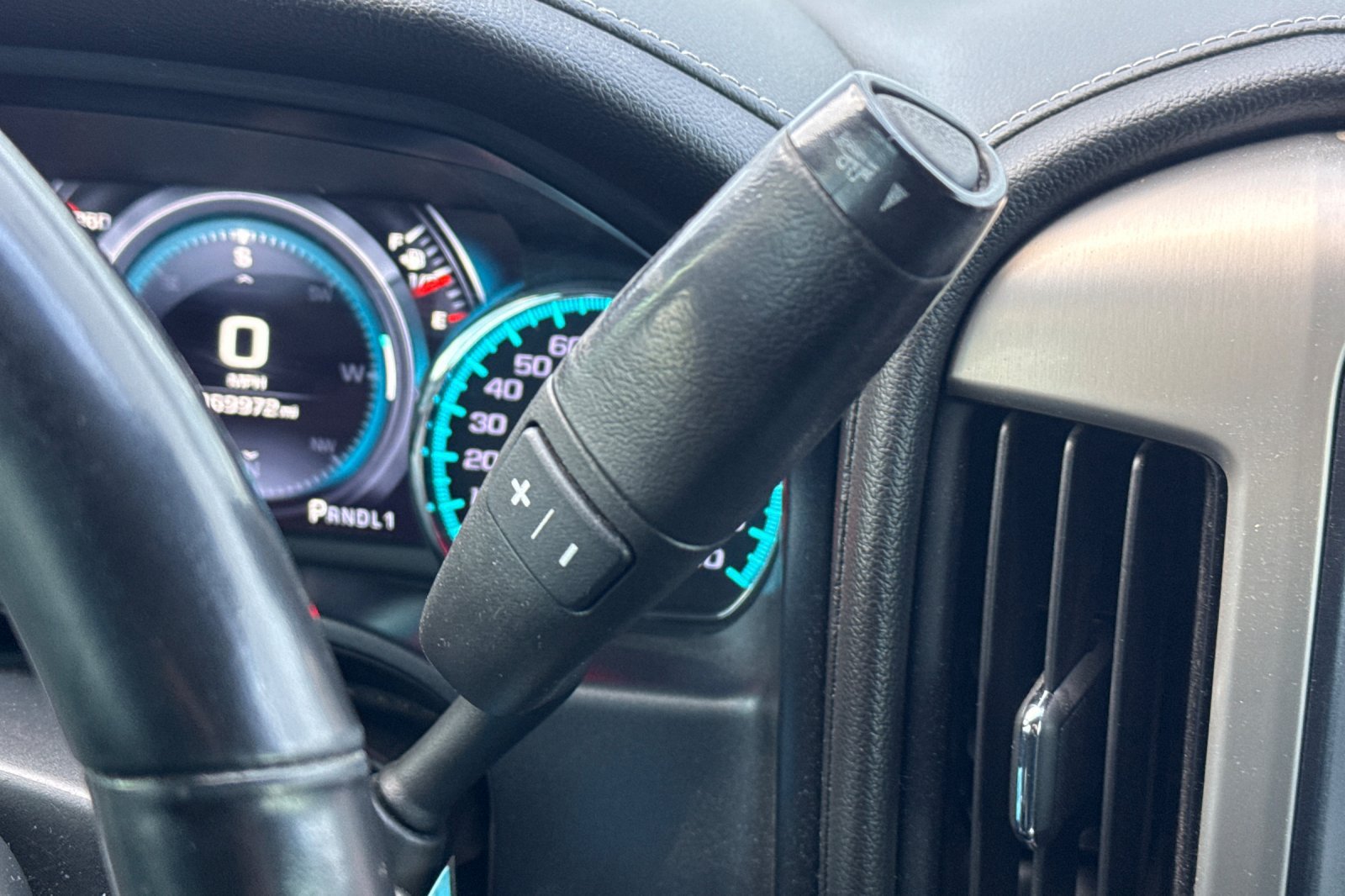 Used 2019 GMC Sierra 3500 Denali w/ Duramax Plus Package AWD/4WD image 31