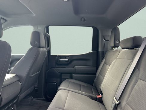Used 2022 Chevrolet Silverado 1500 Custom image 14
