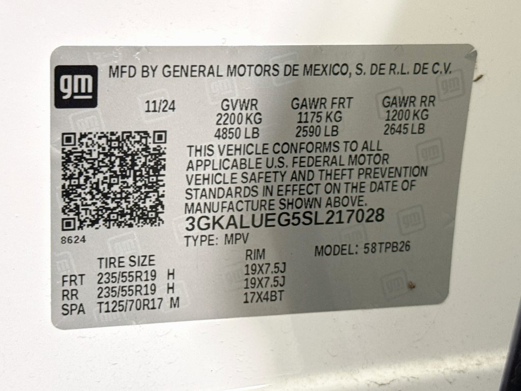 Used 2025 GMC Terrain Elevation w/ Black Edition AWD/4WD image 30