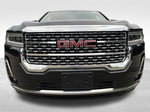Used 2023 GMC Acadia Denali w/ Trailering Package AWD/4WD image 3