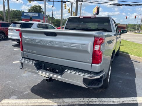 Used 2025 Chevrolet Silverado 1500 LT RWD image 15