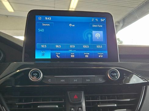 Used 2025 Ford Escape ST-Line image 21