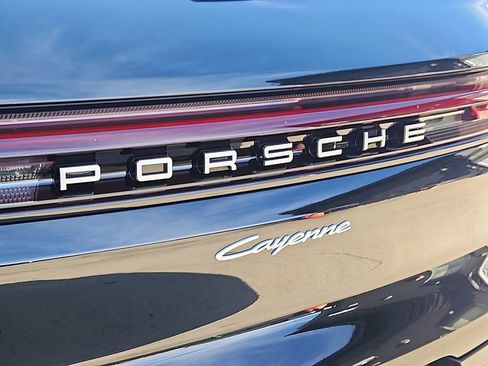 New 2026 Porsche Cayenne image 25
