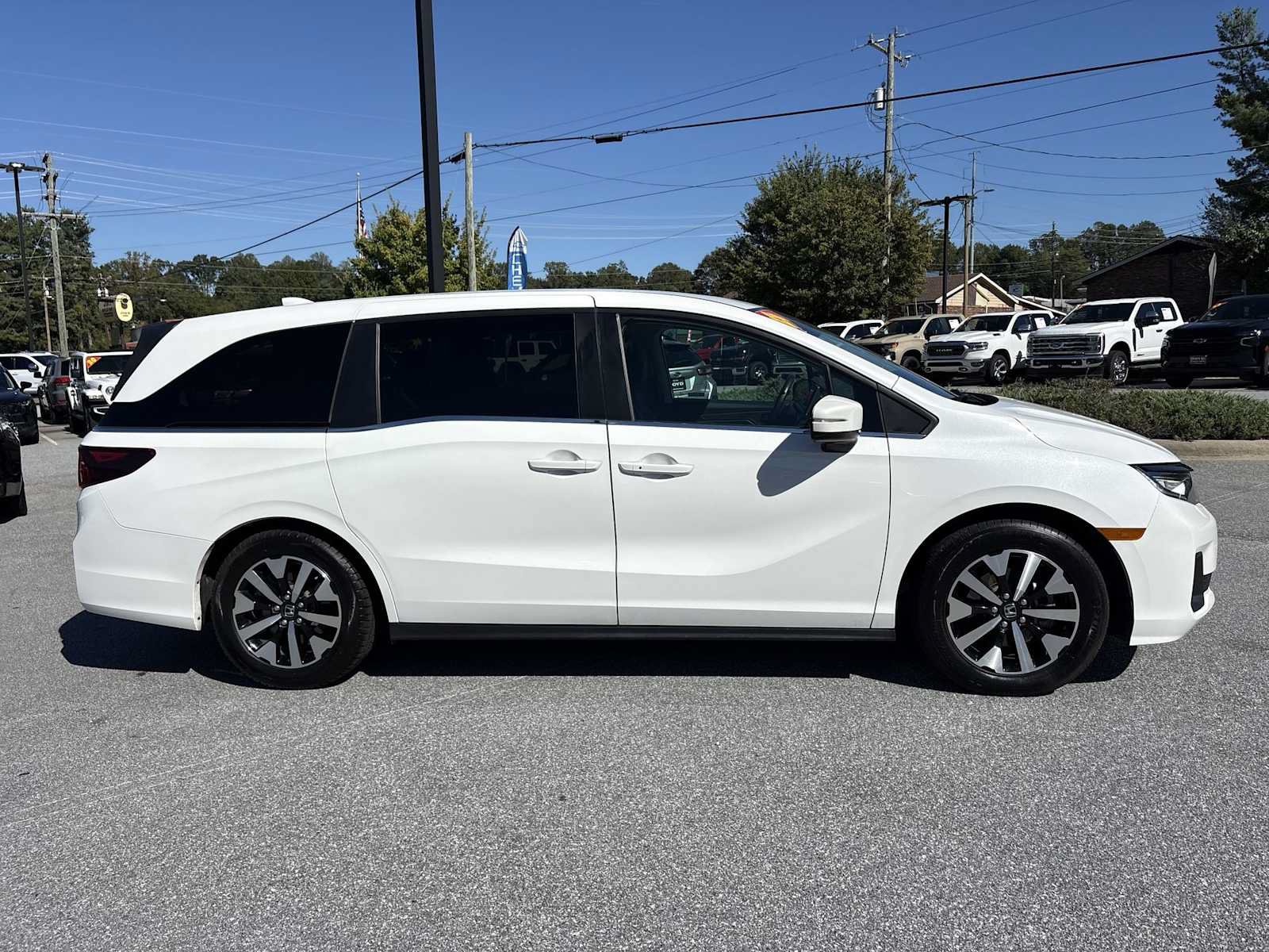 Used 2025 Honda Odyssey EX-L image 5