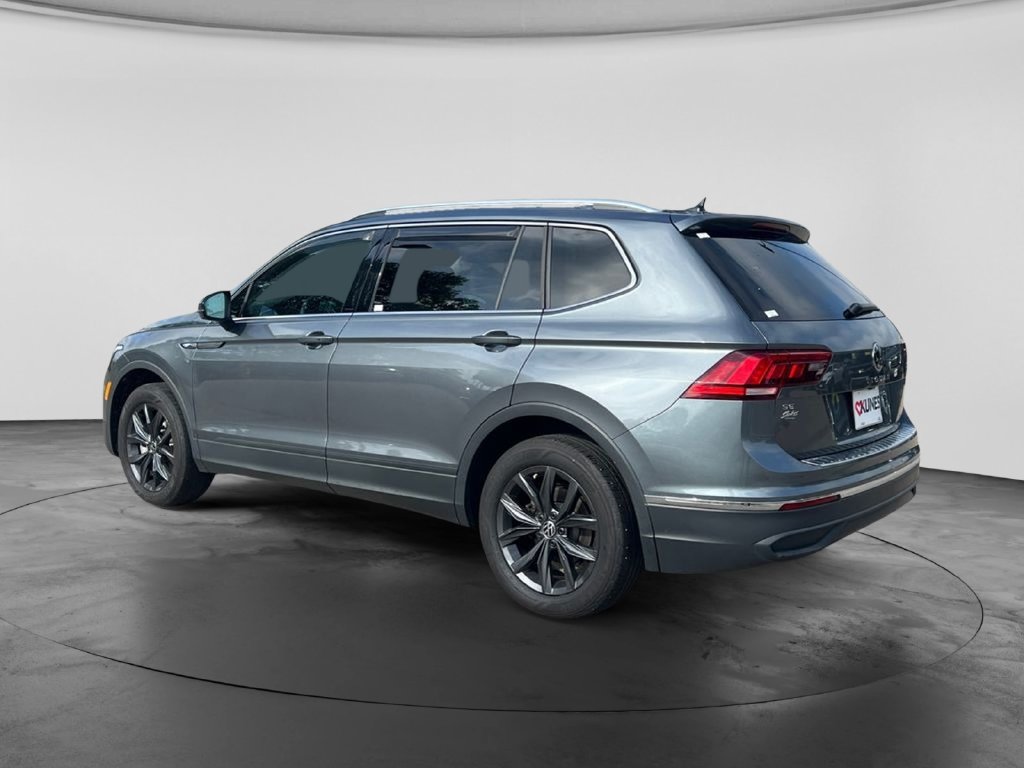 Used 2024 Volkswagen Tiguan SE FWD image 8