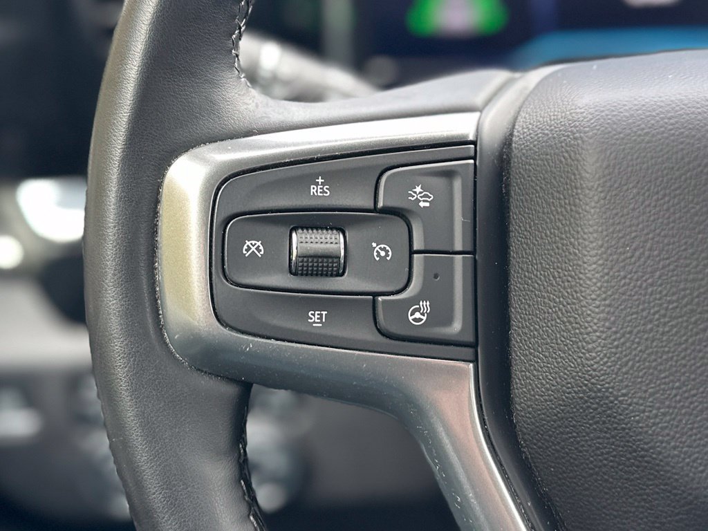 Used 2024 Chevrolet Silverado 1500 LT AWD/4WD image 11