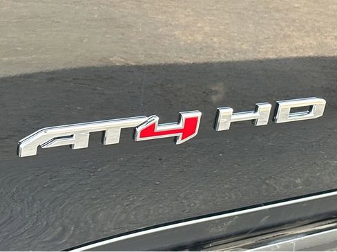 New 2026 GMC Sierra 2500 AT4 w/ AT4 Premium Plus Package image 9