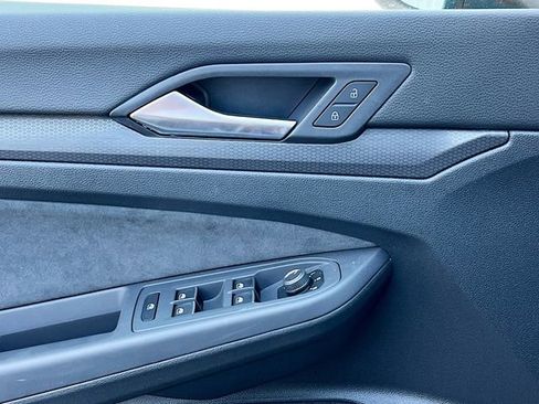 New 2024 Volkswagen GTI SE image 18