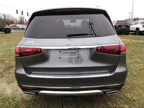 Used 2021 Mercedes-Benz GLS 450 4MATIC image 11