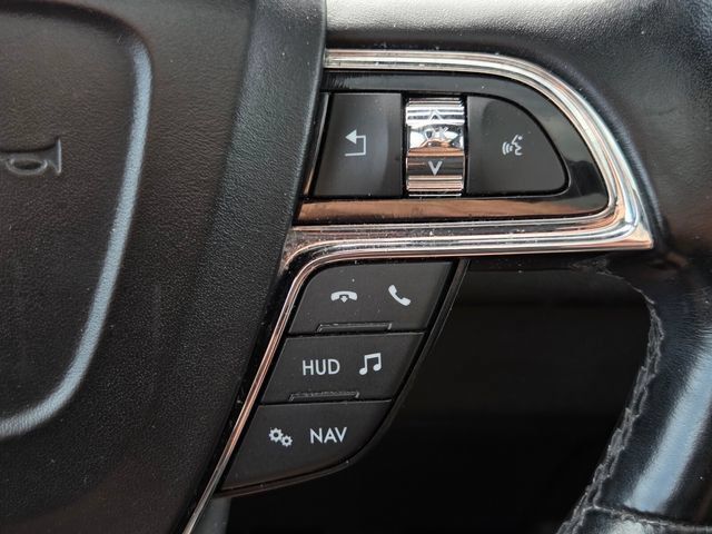 Used 2021 Lincoln Navigator L Reserve AWD/4WD image 23