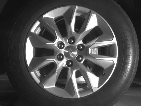 Used 2019 Chevrolet Silverado 1500 Custom w/ Custom Value Package image 10