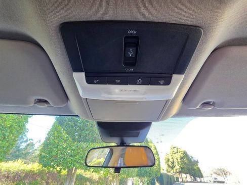 Used 2021 Nissan Sentra SV w/ SV Premium Package image 23