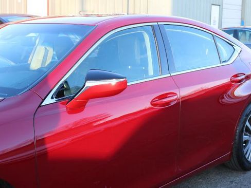 Used 2020 Lexus ES 350 w/ Premium Package image 5