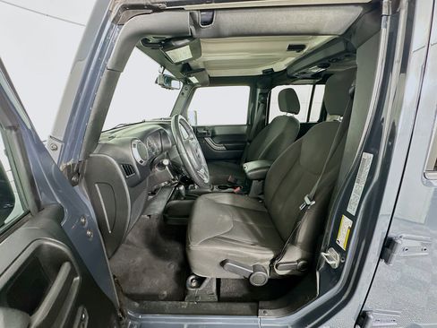 Used 2017 Jeep Wrangler Unlimited Sport w/ Quick Order Package 24S image 13