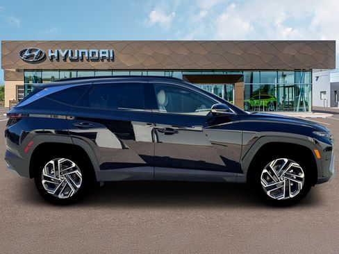 New 2026 Hyundai Tucson Limited AWD/4WD image 9